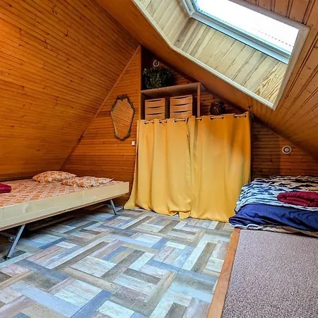 Rustique & Authentique Maison Au Nyaraló